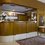 König 4*