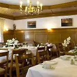 Hotel König 4*
