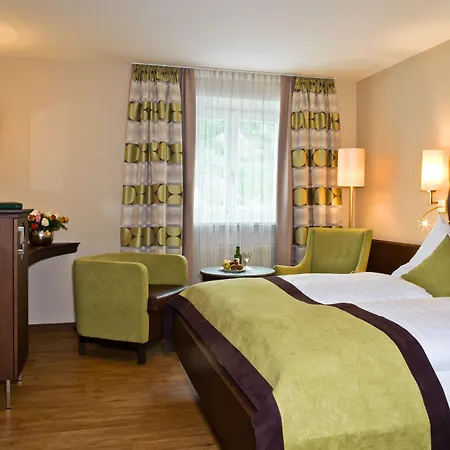 Hotel König 4*